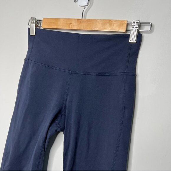 Athleta Womens Size XS Chaturanga Capri Legging Navy Blue Yoga Stretch Workout - Picture 4 of 10